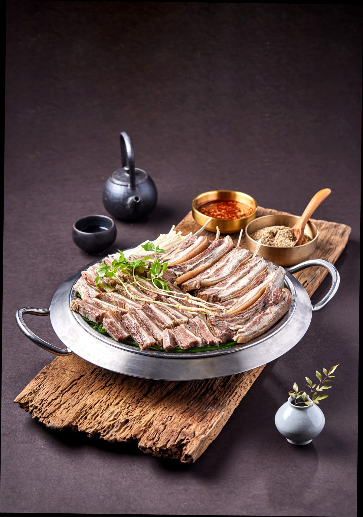 서초 점심 보양식 향촌흑염소 매장