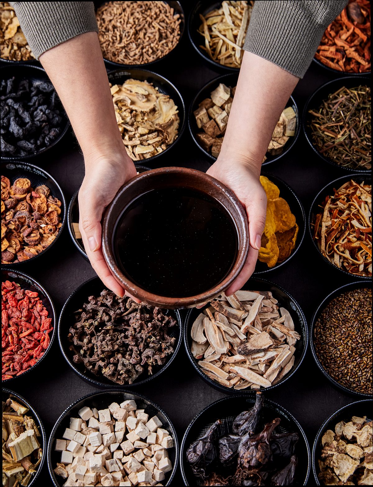 서초 점심 보양식 흑염소 전골